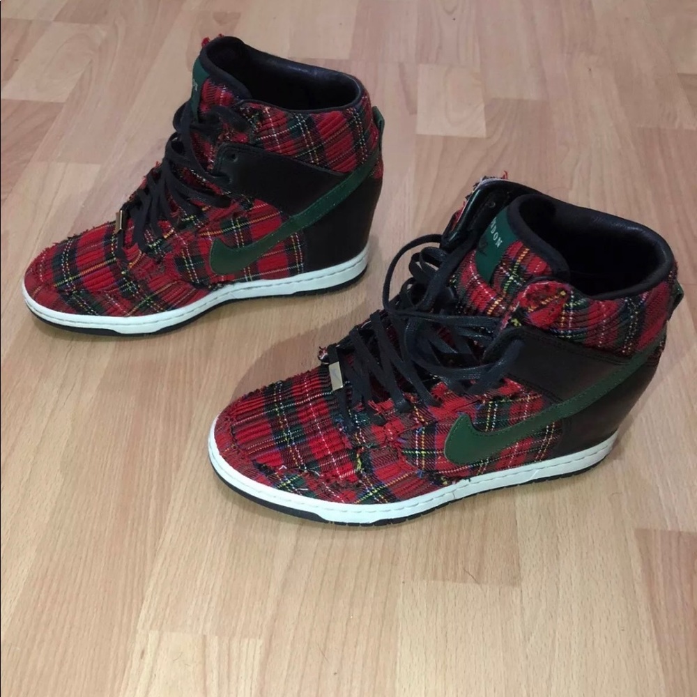 NIKE Dunk Sky Hi wedge City LONDON Christmas QS